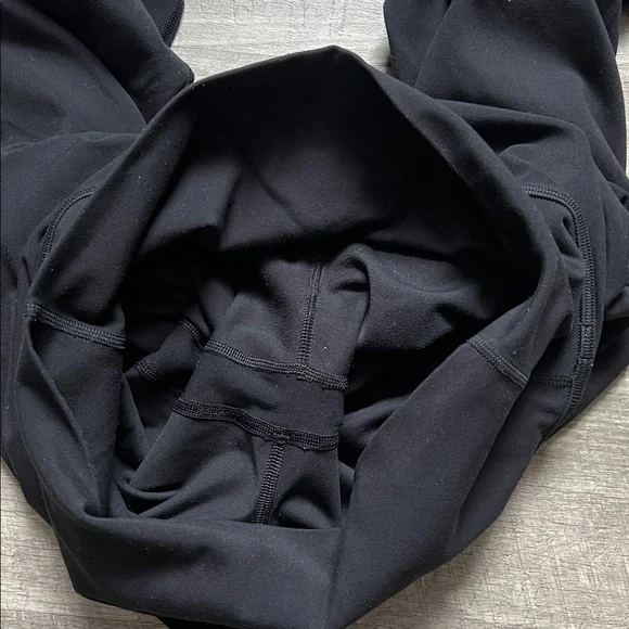 #121. Lululemon Align High-Rise Pant 28"
Black - Picture 14 of 15